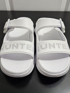 NWOB Women's Hunter Greta Slip-on Open Toe Casual Sandals Size 8M